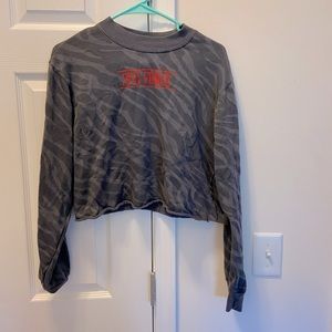 Gray “stay fierce” cheetah print cropped crew neck